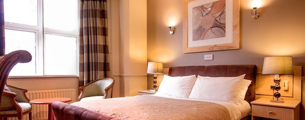 Thameside Hotel Reading Exterior foto